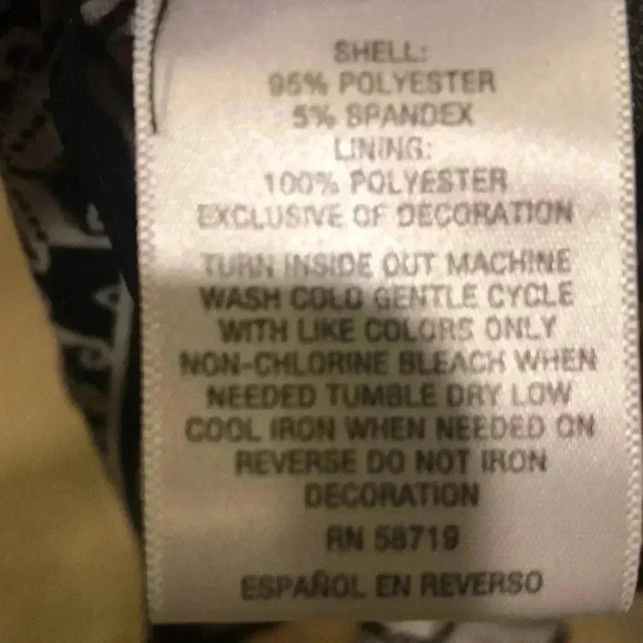 JM Collection Black & White paisley design w/embellished Neckline-PS & PM - Picture 6 of 10